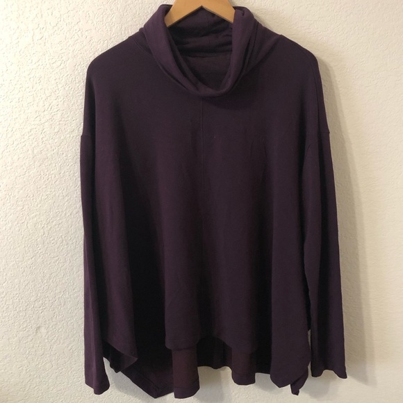 Athleta Ethereal Brushed Funnel Neck Asymmetrical Hem in Spiced Cabernet - Small - Picture 2 of 7